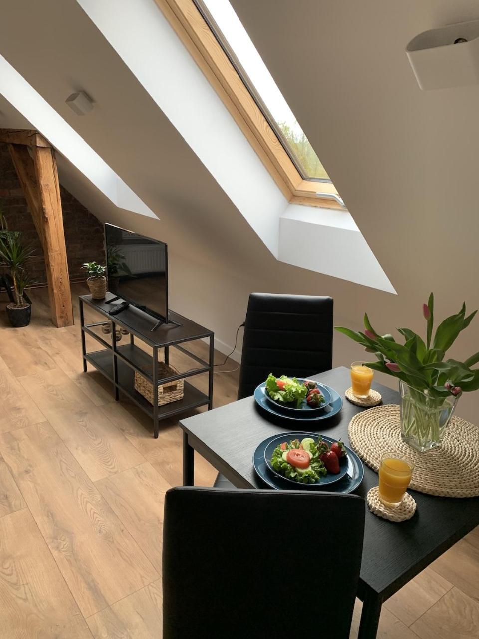 Apartamenty Astor - Ksiezycowy Szczawno-Zdroj Luaran gambar