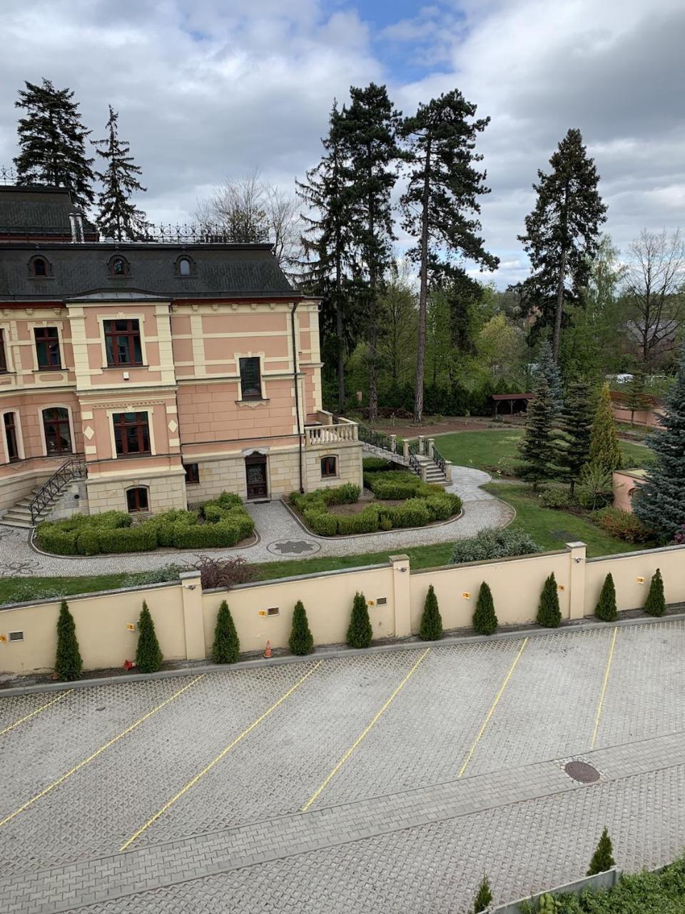 Apartamenty Astor - Ksiezycowy Szczawno-Zdroj Luaran gambar