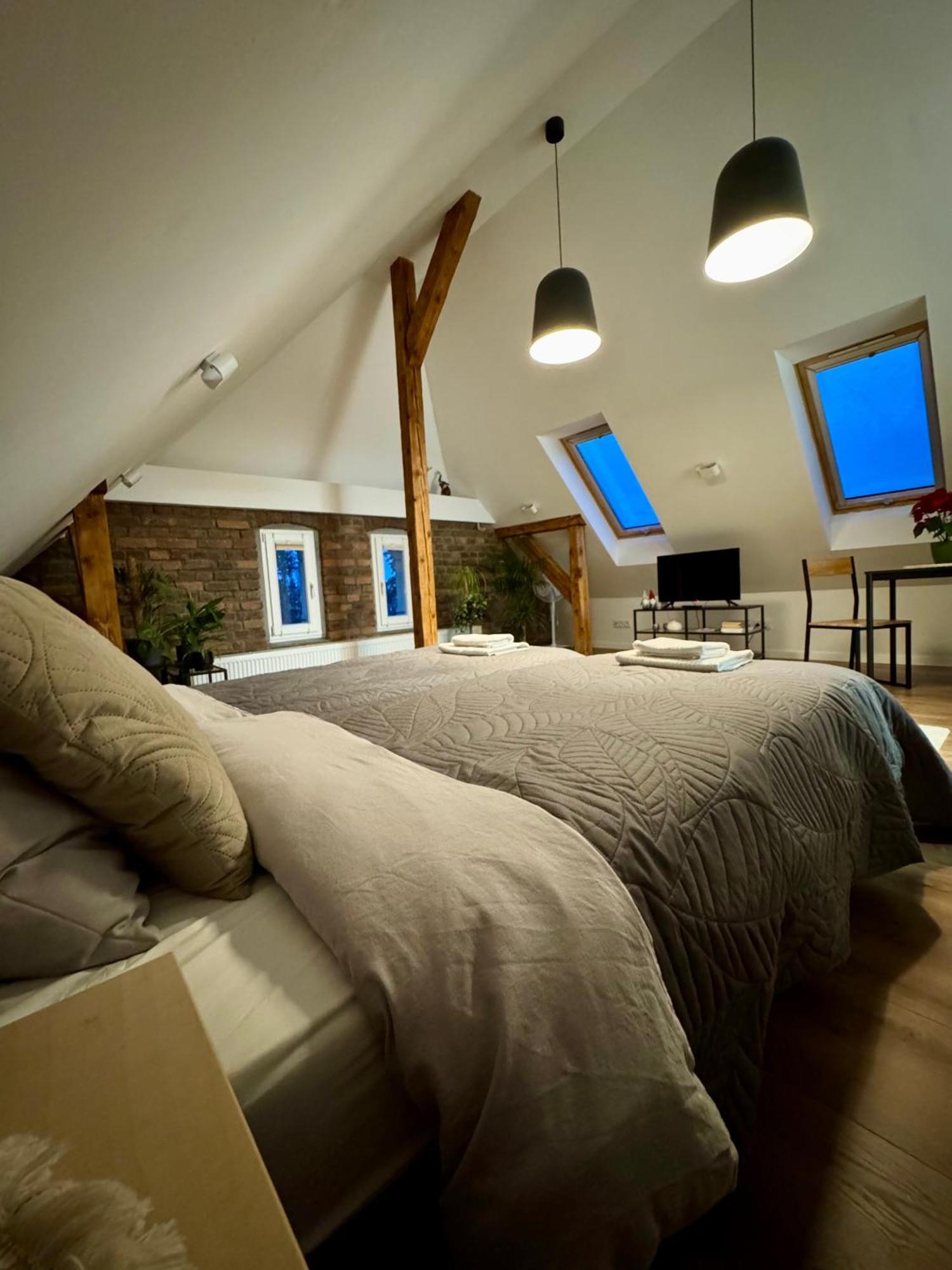 Apartamenty Astor - Ksiezycowy Szczawno-Zdroj Luaran gambar